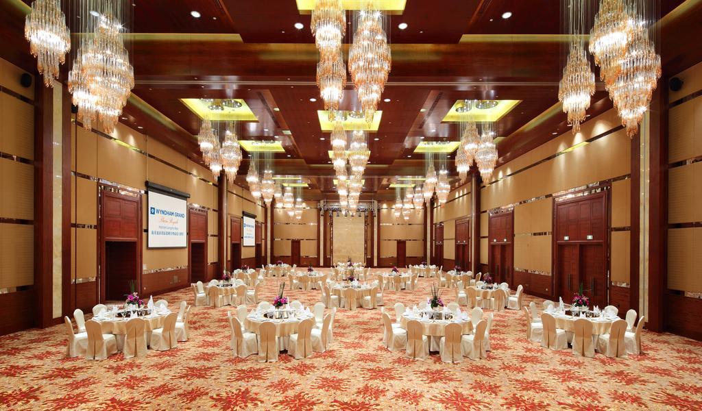 Wyndham Grand Plaza Royale Hainan Longmu Bay Ledong Exterior foto